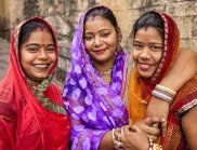 Индия иска да бъде следващият Китай: 500 милиона жени са разковничето 