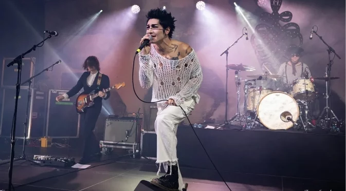 Експресивната буря Palaye Royale с емоционален концерт в София (СНИМКИ)