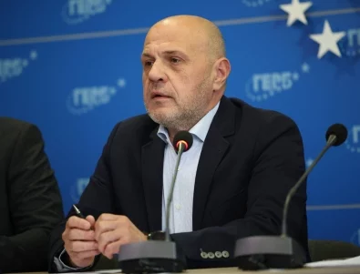 Томислав Дончев не пожела да каже с кого ГЕРБ ще се коалира след изборите