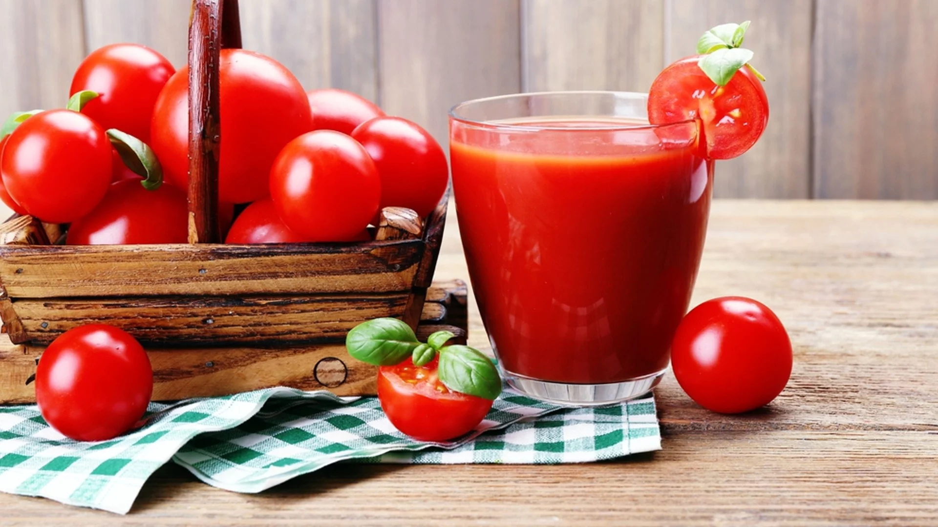 Ежедневното пиене на доматен сок може да ви помогне в една много тежка битка