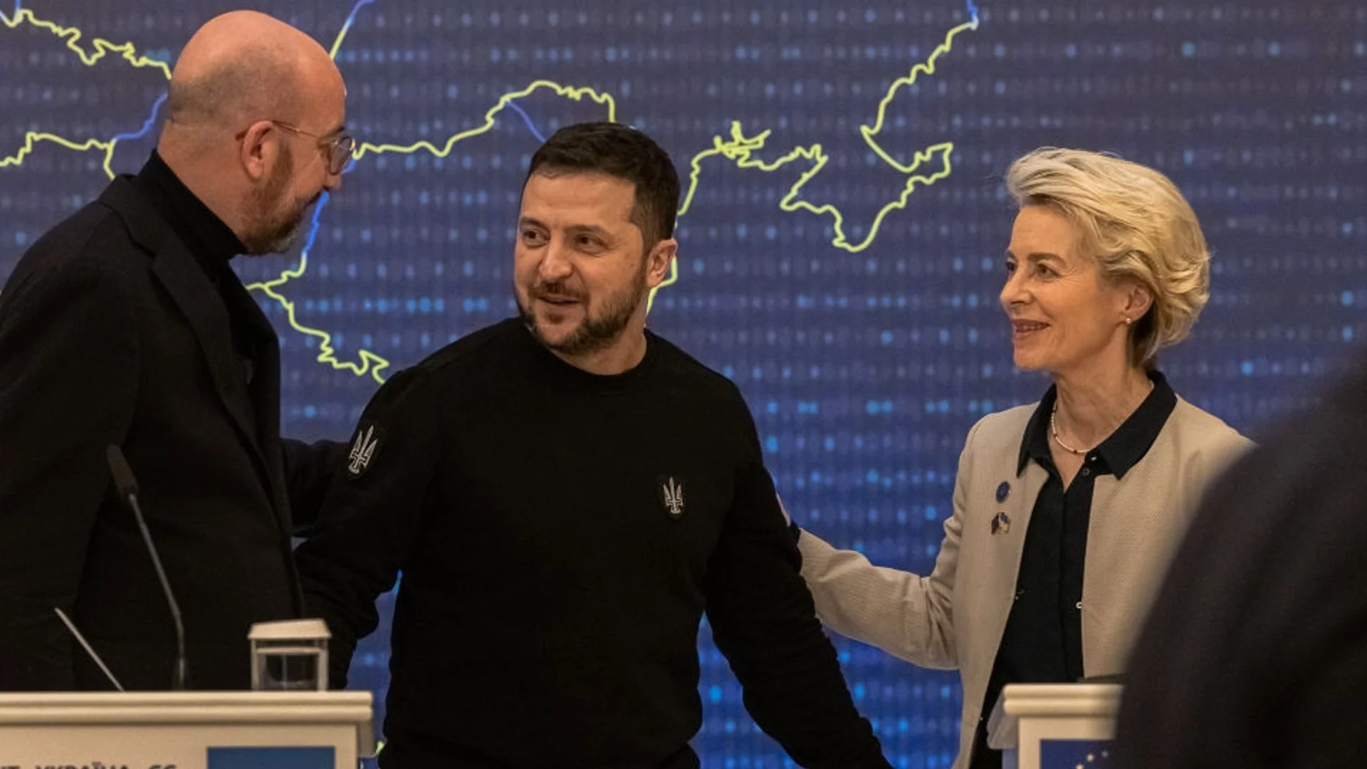 ЕК иска старт на преговорите за Украйна в ЕС, преди Унгария да поеме председателството