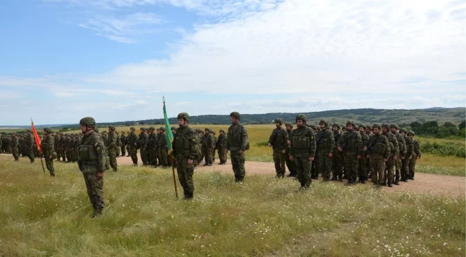 Българските военнослужещи от Сухопътните войски се представиха отлично в многонационалното учение „Combined Resolve 24-02“ 