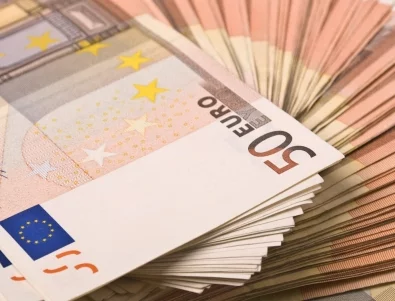 След евроизборите: Рязка промяна в курса на еврото, достигна стойност, невиждана от месец