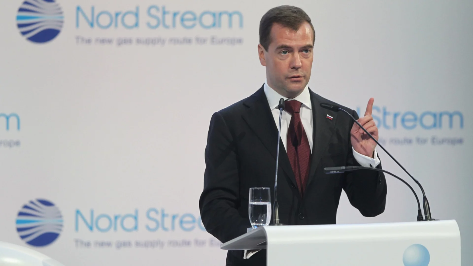 Заради Украйна: Медведев отправи нечувани обиди към Олаф Шолц