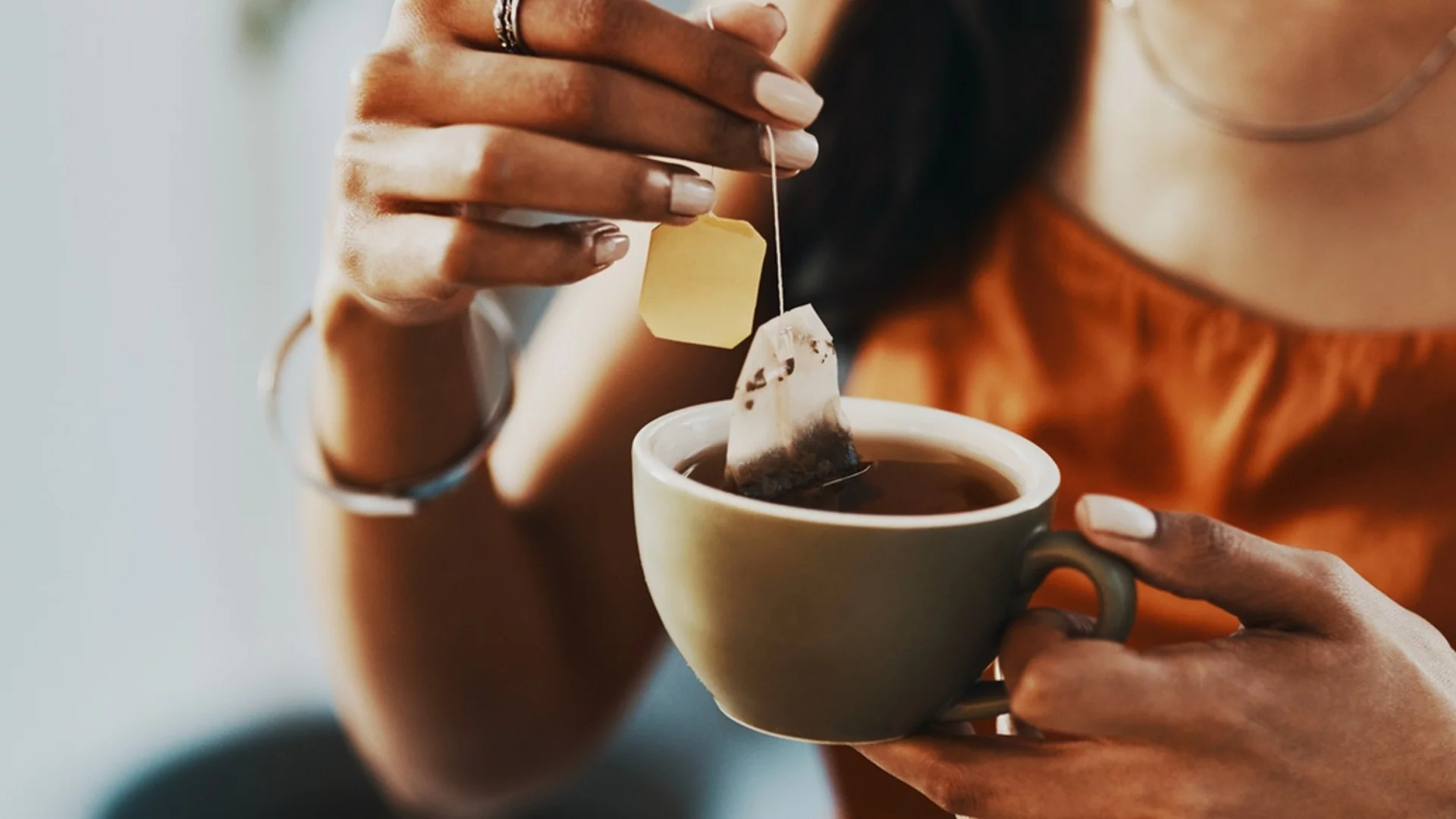 Кои чайове помагат за сваляне на високото кръвно