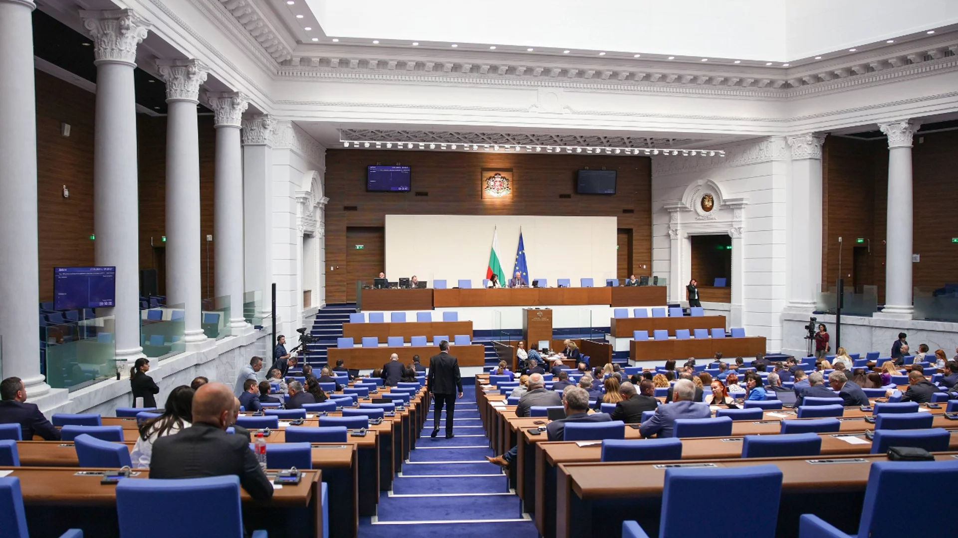 Новите 240: Ето кой колко депутати ще има в 50-ото Народно събрание