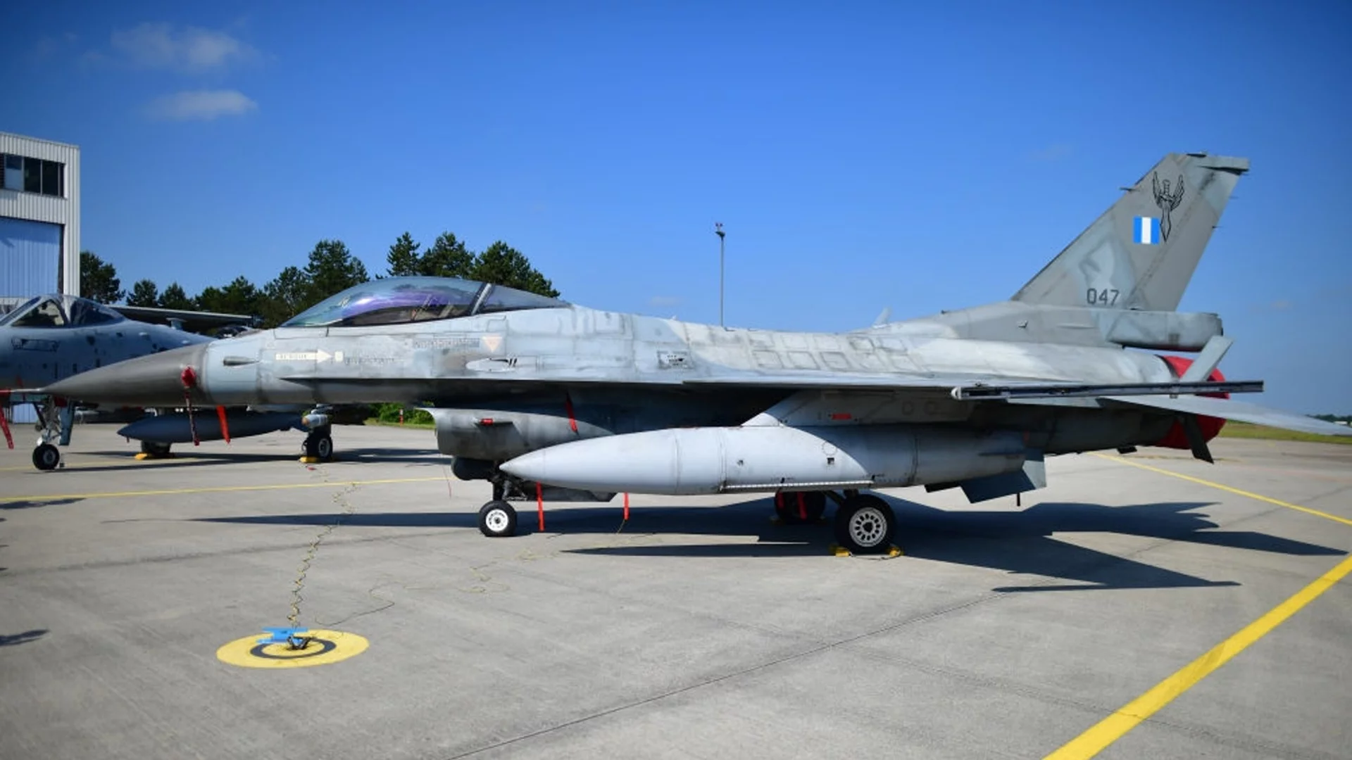 Нидерландия с план кога първите F-16 отиват в Украйна: "Ще има все повече самолети" (ВИДЕО)