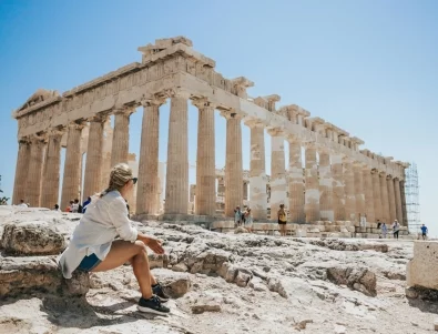 Затварят Акропола в Атина през най-горещите часове от деня