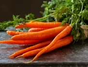 Спестете от зъболекар и очила: 6 причини да ядете моркови по-често