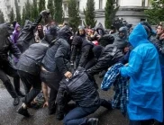 След протестите в Грузия: Глобяват граждани наред, събраха почти 5 млн. рубли