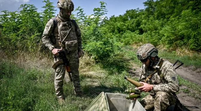 Взрив на боеприпас в строго секретен полигон в Чехия, има ранени