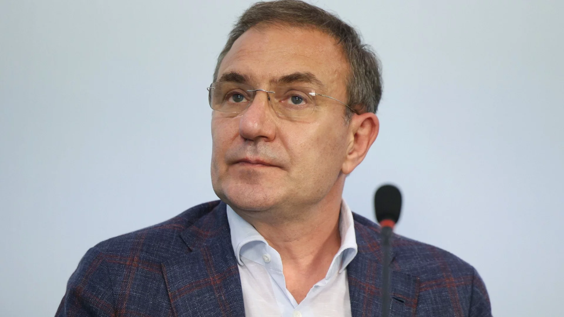 Борислав Гуцанов каза при какви условия ще се кандидатира за лидер на БСП