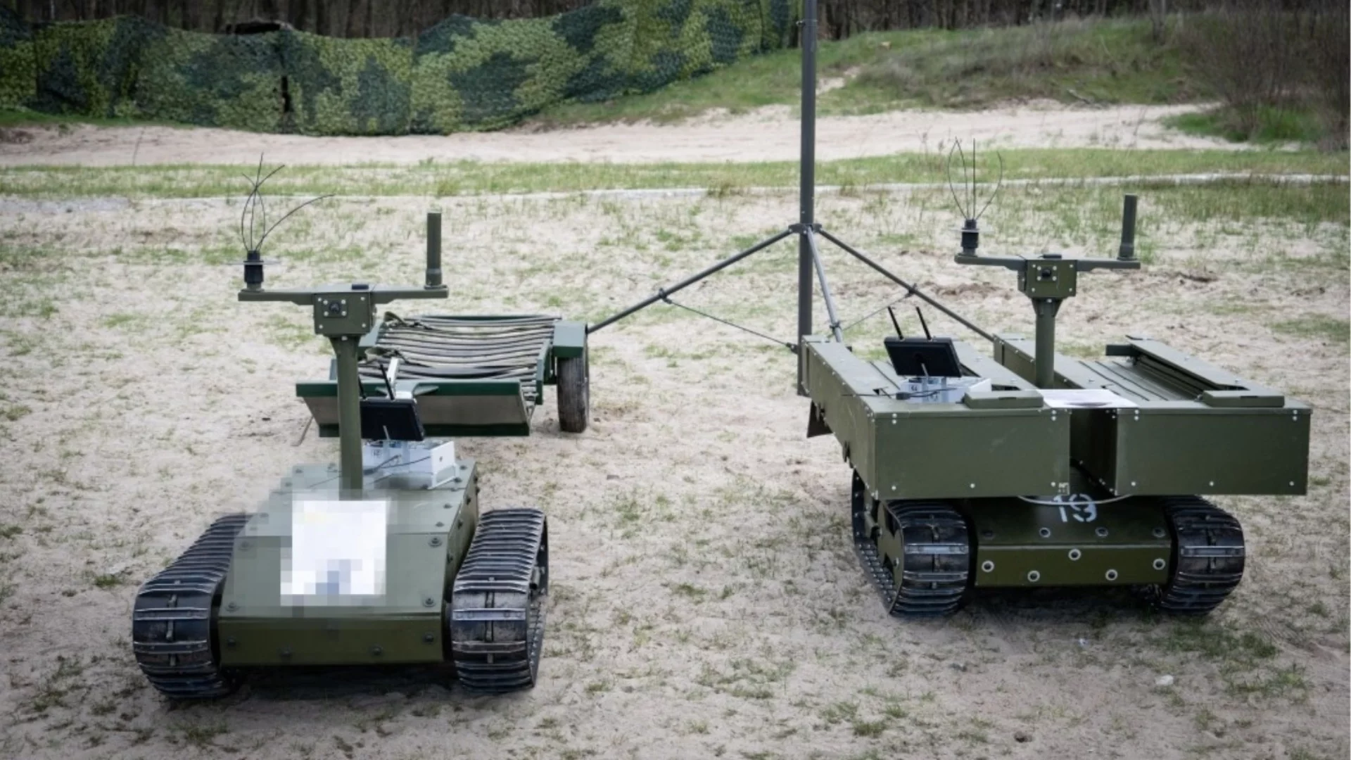 Първи бой между роботи в Украйна: Започва нова военна ера (ВИДЕО)