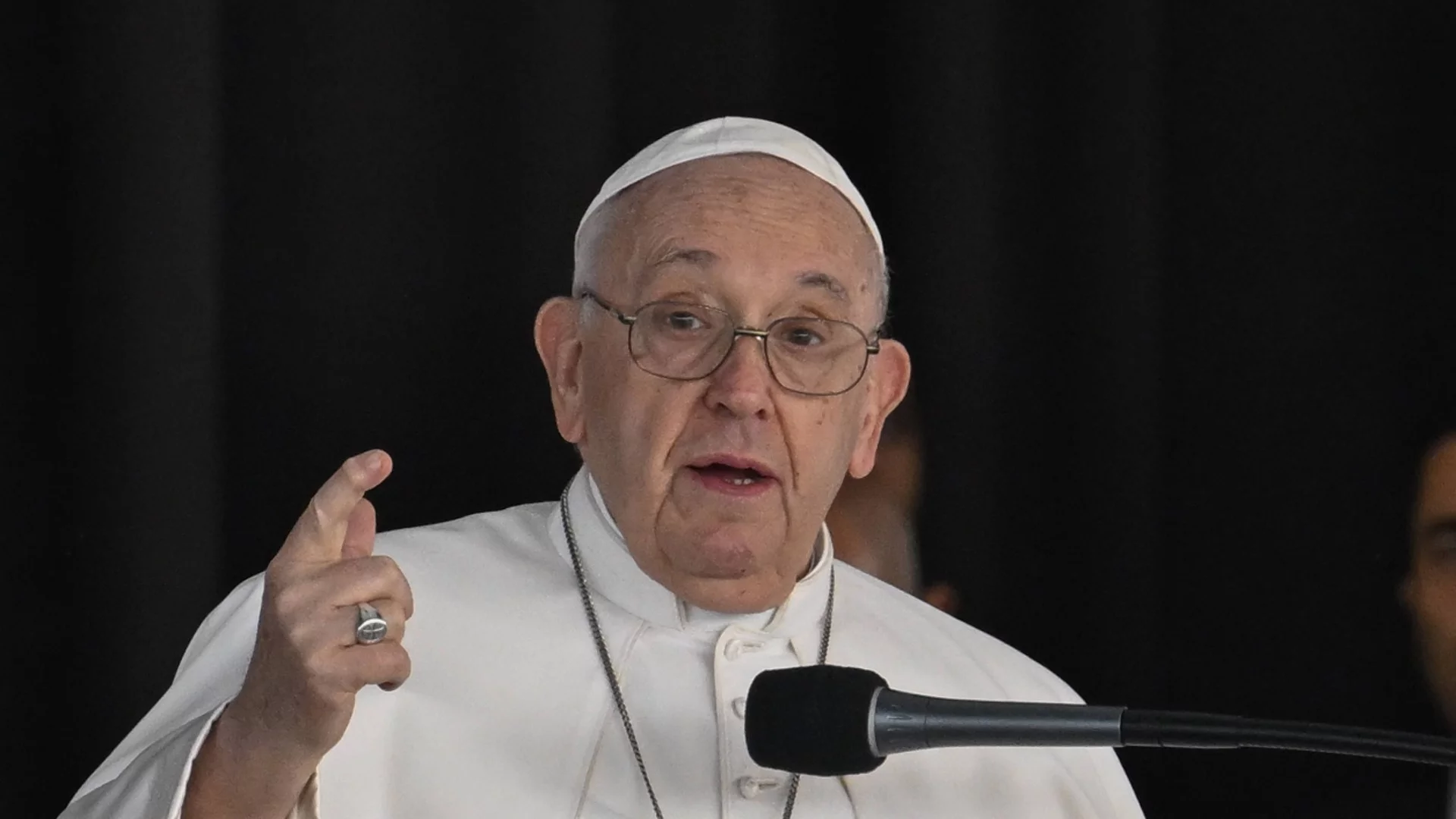 Папата призова за хармония между вярата и науката