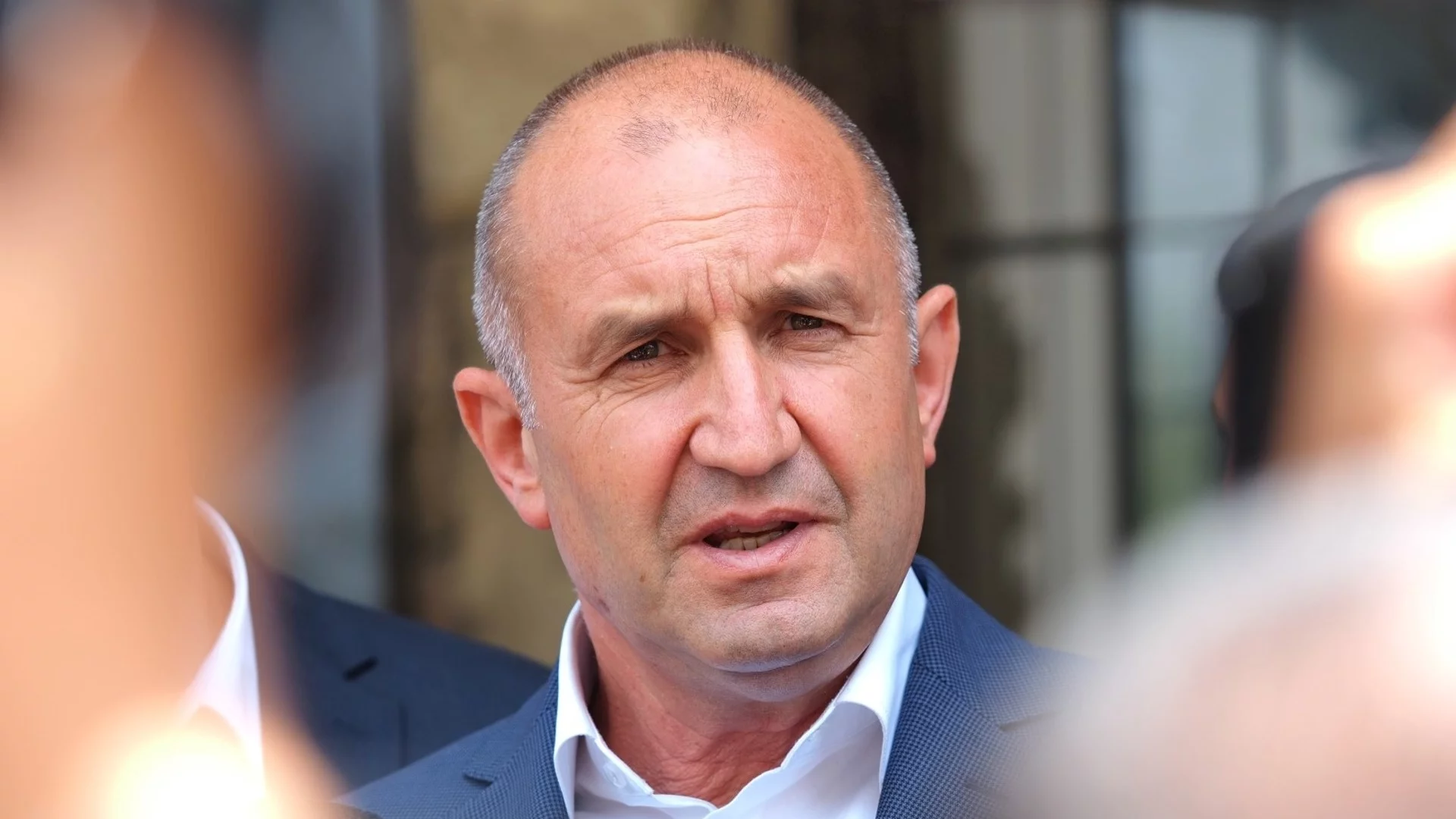 Радев: Борбата за върховенството на правото е борба за начина, по който да се развива България 