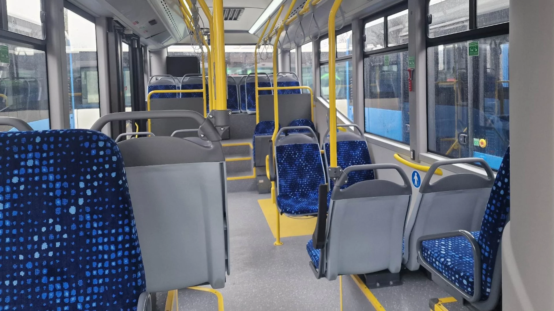 Пещ в автобуса: 48 градуса в градския транспорт в Пловдив