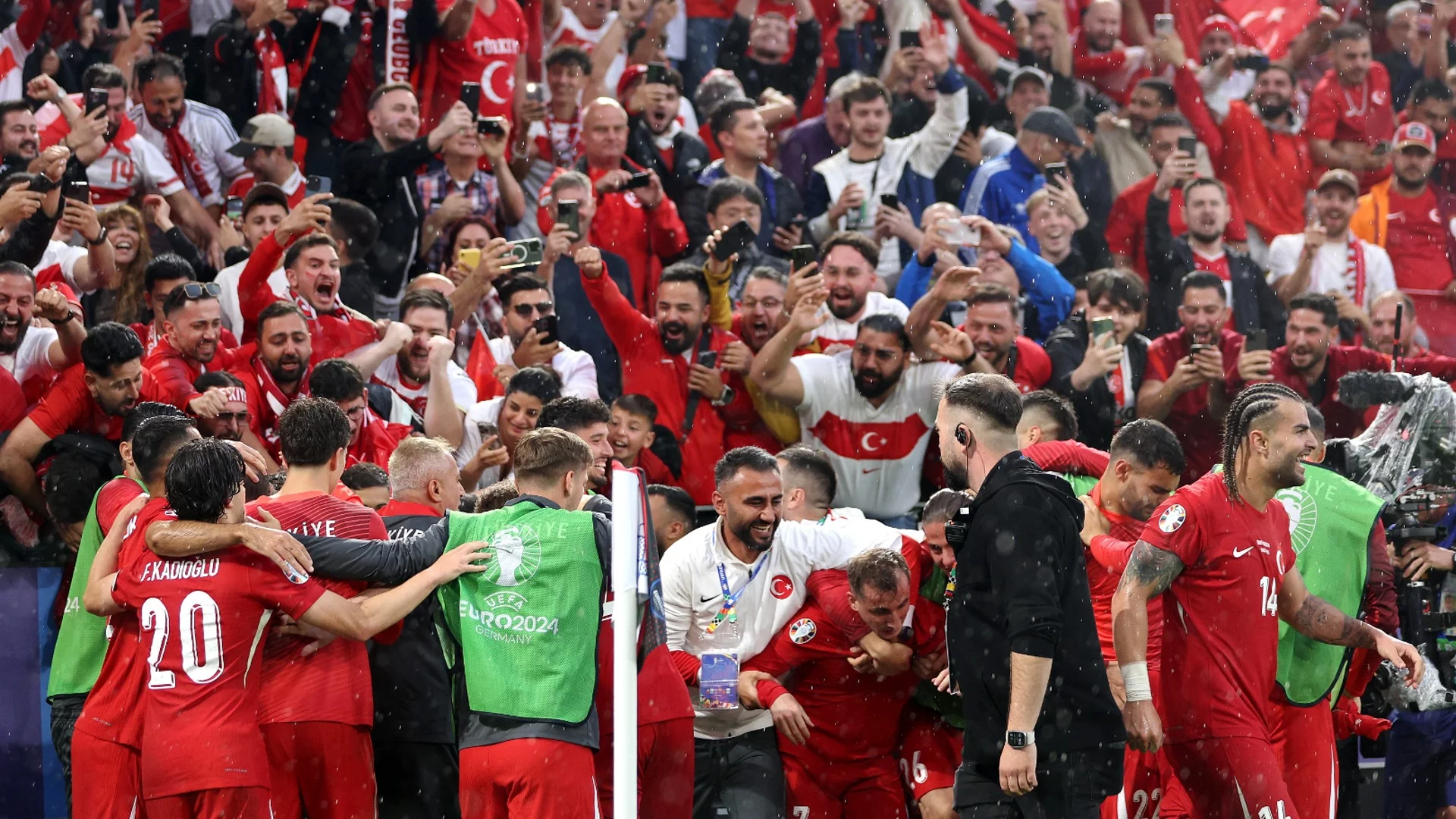 Турски ас привлече вниманието на финалист в Шампионска лига