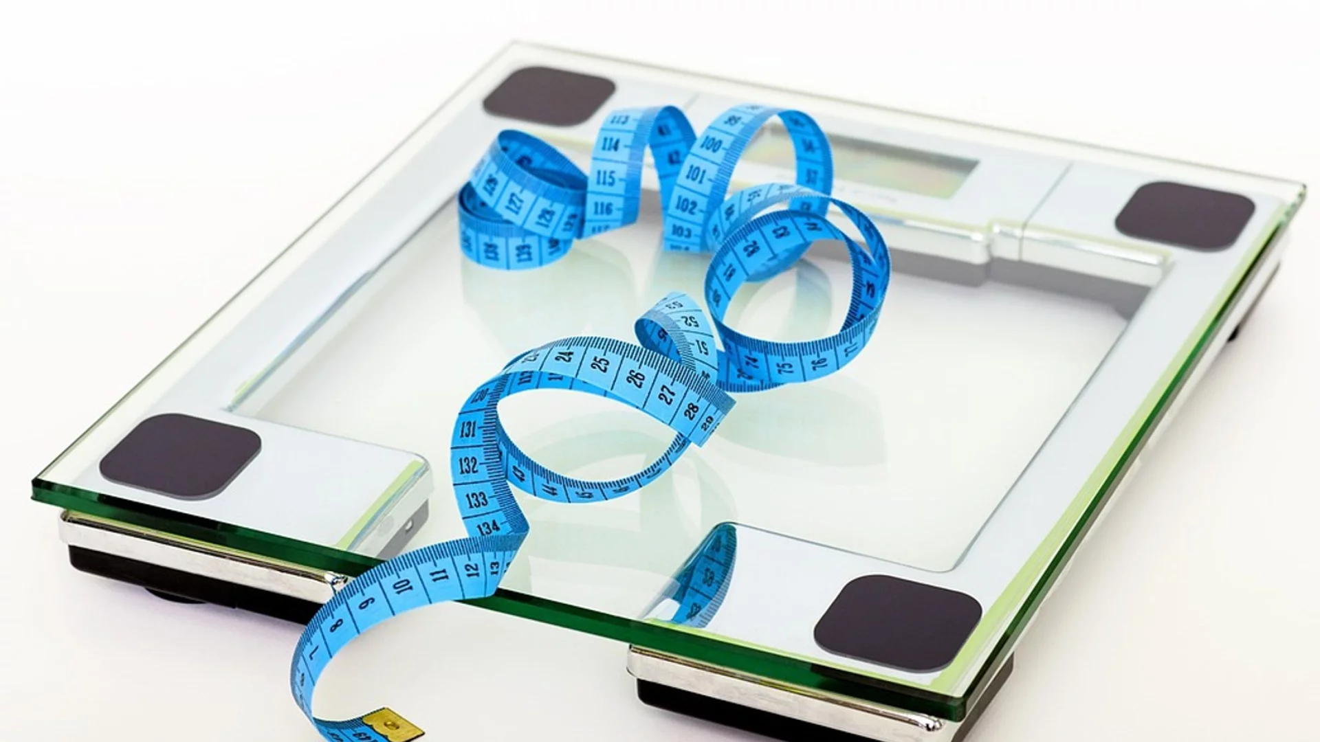 Пет странни фактора, които могат да предизвикат наддаване на тегло