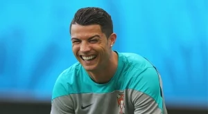 Роберто Мартинес извади 5 причини да вземе Роналдо на Европейското и да го пуска в игра
