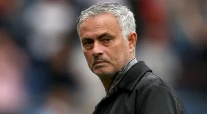 Жозе Моуриньо категоричен: Иска звезди от Манчестър Юнайтед във Фенербахче