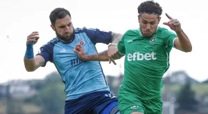 Лудогорец не остави шансове на Слован Братислава, но Спас Делев се контузи (ВИДЕО)