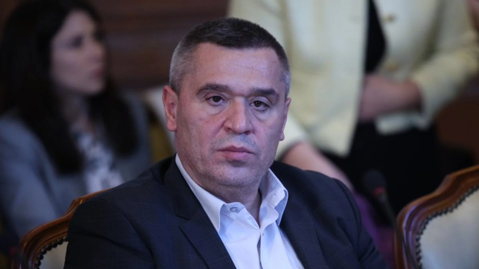 Тахов: Лимитът по "украинската помощ" да бъде премахнат или увеличен до 560 000 евро