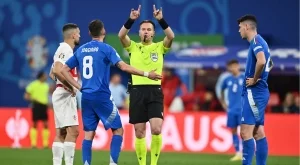 Подпряха ли скришом Италия във финалните акорди на мача с Хърватия? (ВИДЕО)