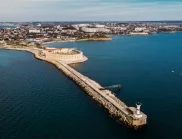 Плажовете в Севастопол си остават отворени: Вземат се други мерки срещу ракети и дронове