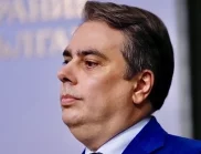 Жестовете в политиката: Асен Василев коментира възможностите за кабинет (ВИДЕО)