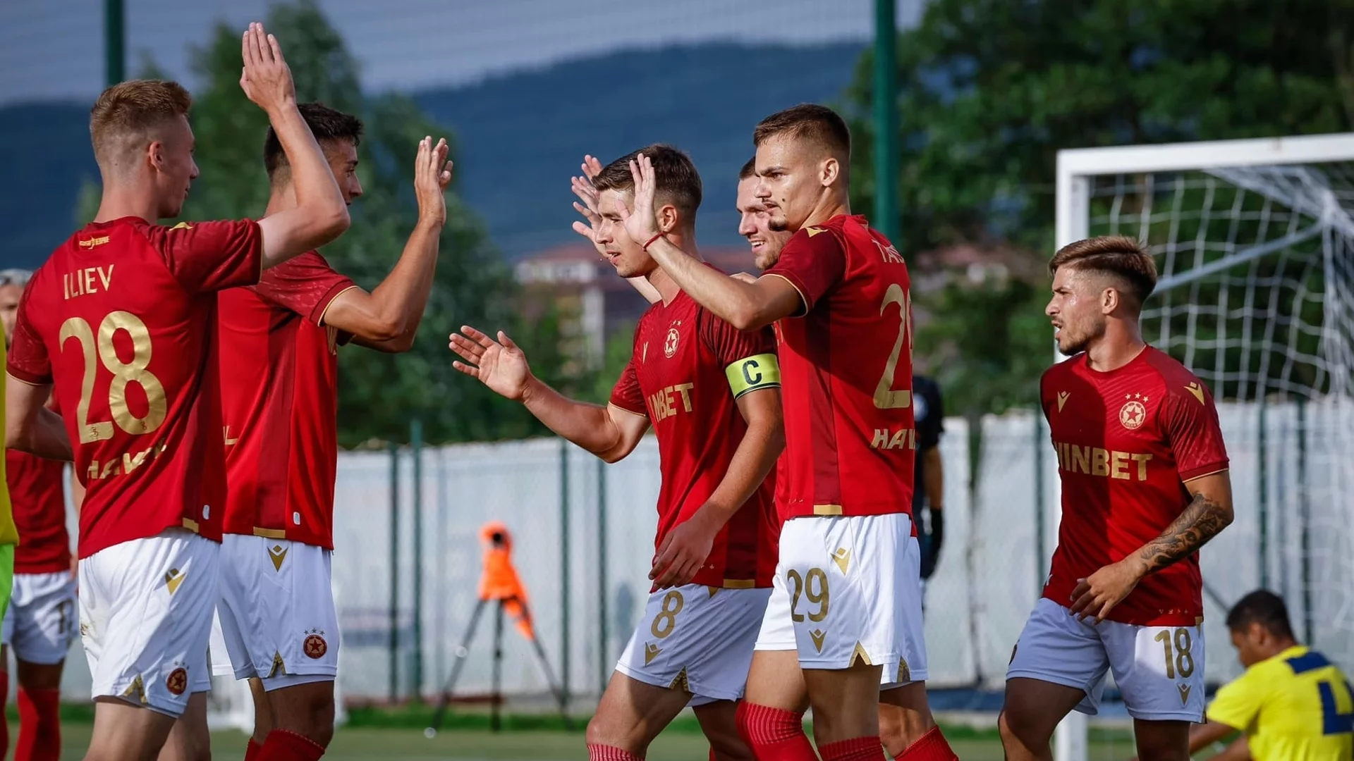 Директор в ЦСКА разясни какво се случва със селекцията и посочи на кои постове трябват играчи 