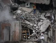 Руски ракетен удар порази жилищна сграда в Днепър, има пострадали (ВИДЕО и СНИМКИ)