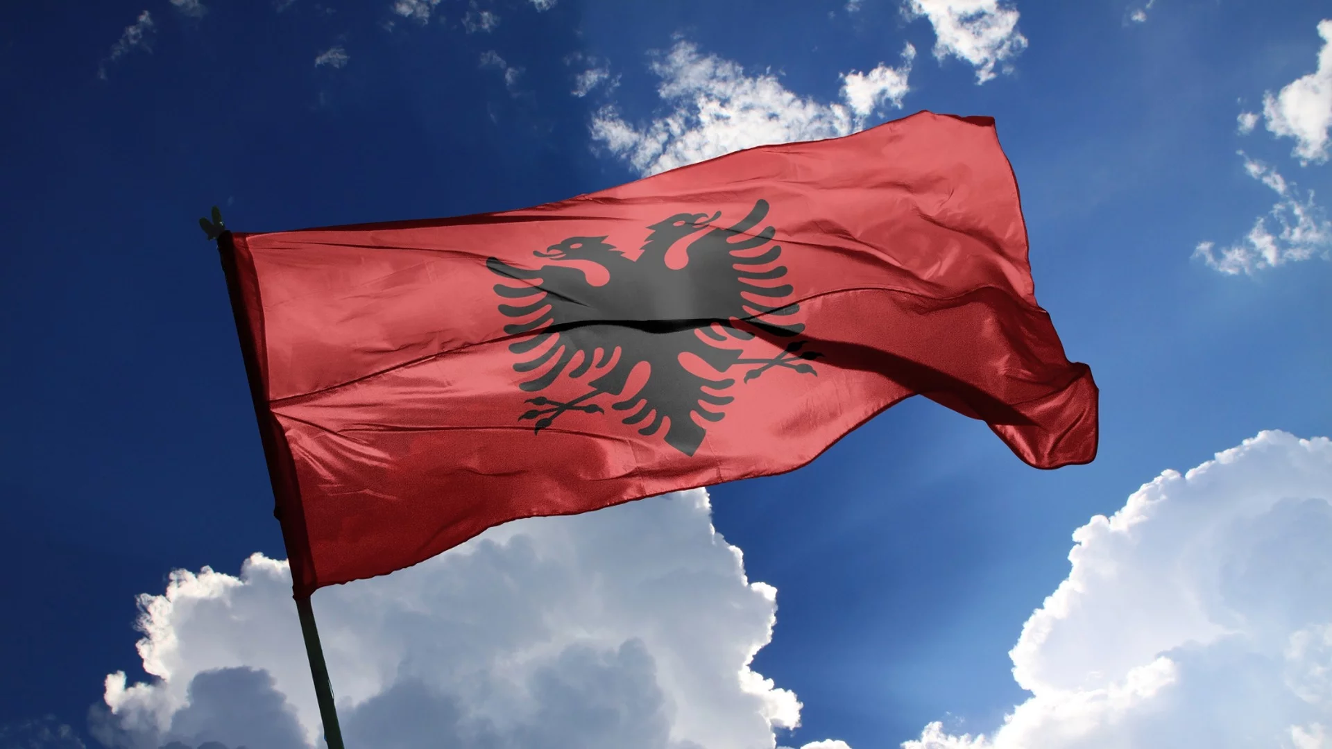 В РСМ бесни: При преброяването в Албания имало повече българи, отколкото македонци