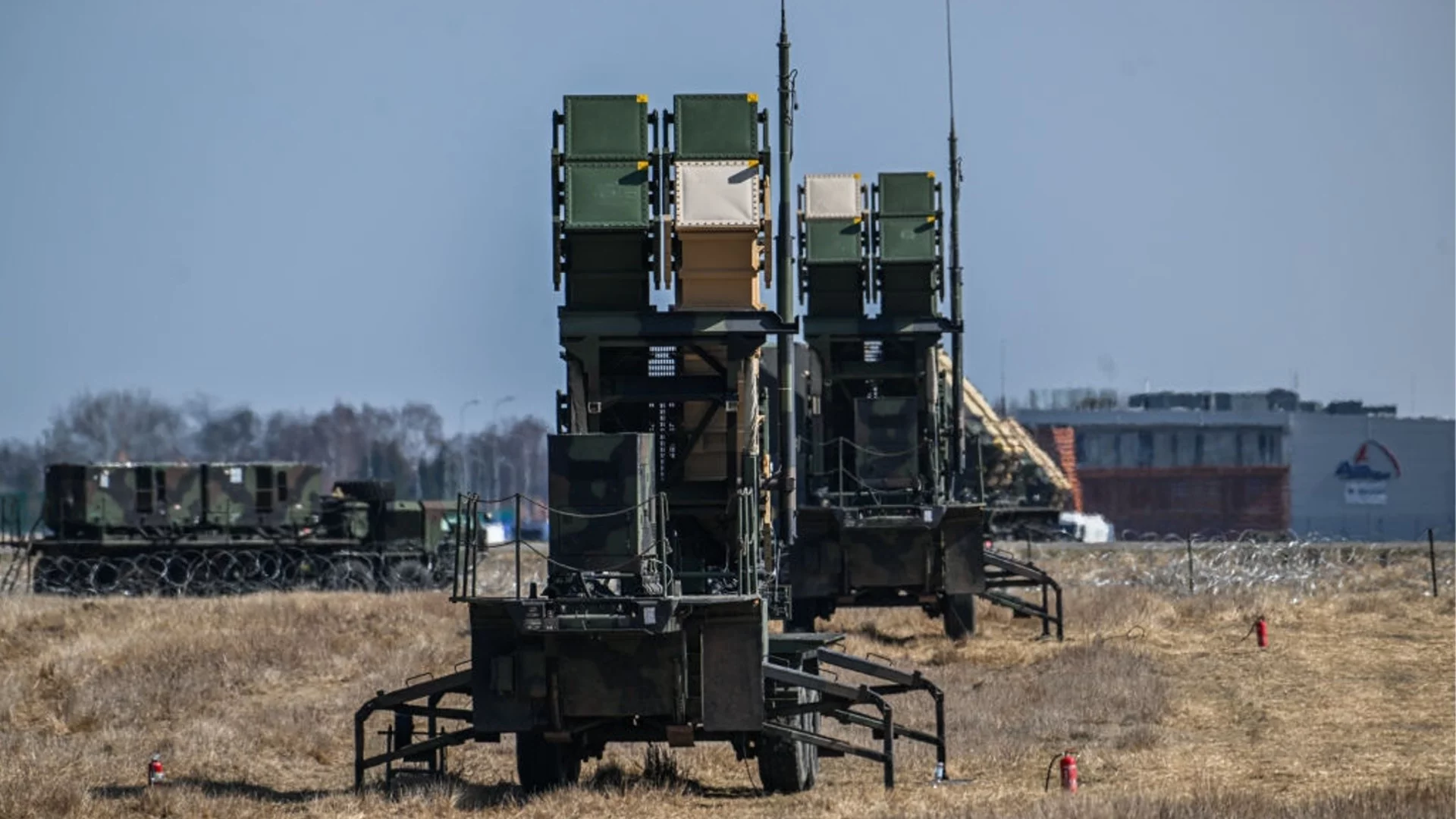 Още 3 системи Patriot и друга помощ: Западът засилва противовъздушната отбрана на Украйна (ВИДЕО)