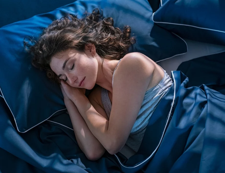 Лек или дълбок сън: Колко сън от всеки вид ни е необходим, за да сме здрави?
