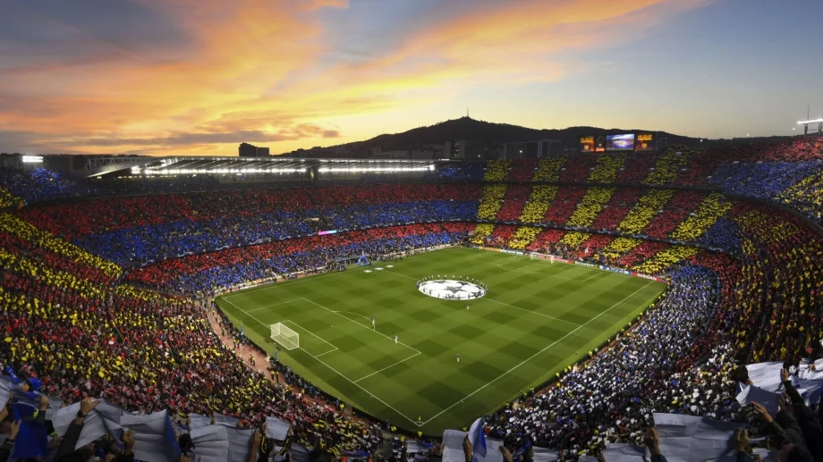 Барселона се моли на УЕФА да направи специално изключение заради "Камп Ноу"