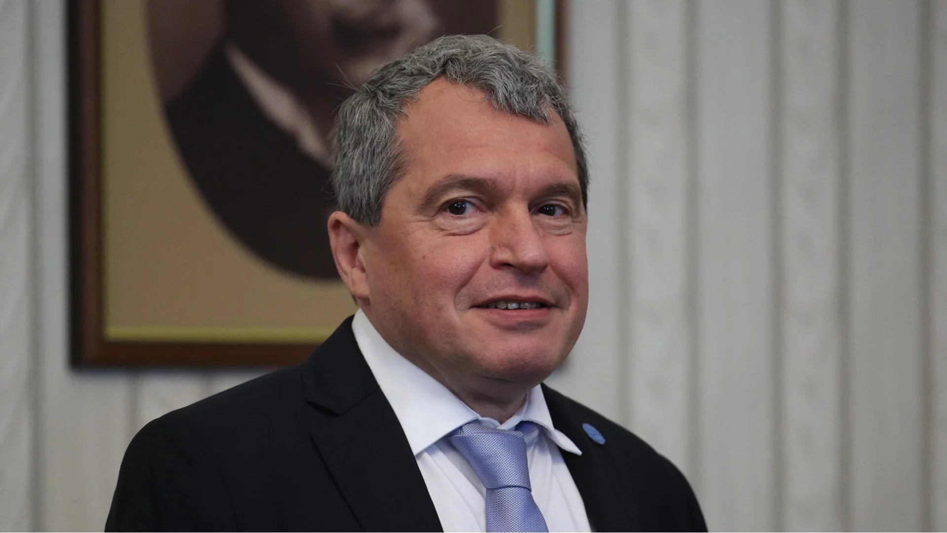 Тошко Йорданов: Третият мандат е „преговаряне на неутрален терен“