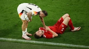 Прекъснаха Германия - Дания на Европейското по футбол 2024 заради гръмотевична буря (ВИДЕО)