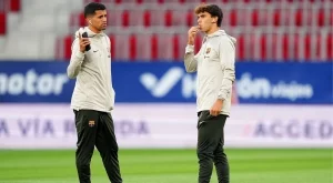 От Барселона изтриха публикациите за напускането на Жоао Феликс и Жоао Кансело