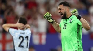 Смеели се на Валенсия, че го взе, сега той е вратар №1 на Европейското по футбол