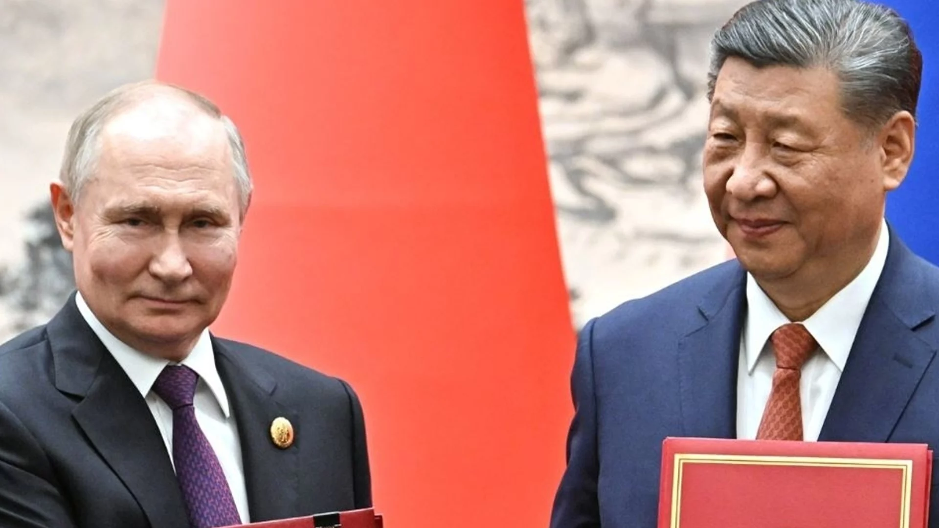 Путин пред Си Дзинпин: Преживяваме най-добрите си отношения в историята (ВИДЕО)