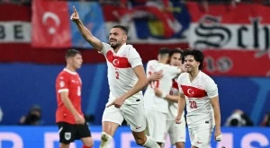 Впечатляващото представяне на Турция на Европейското по футбол: Никога не е печелила толкова категорично в елиминациите
