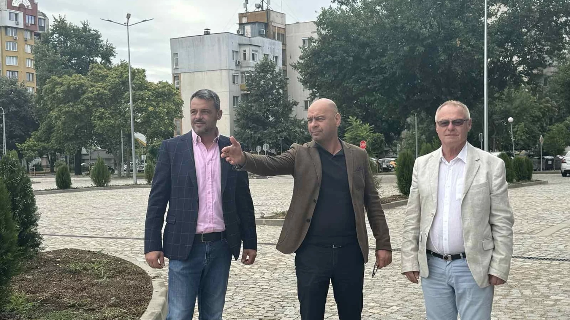 Откриха нов паркинг със 139 места в центъра на Пловдив