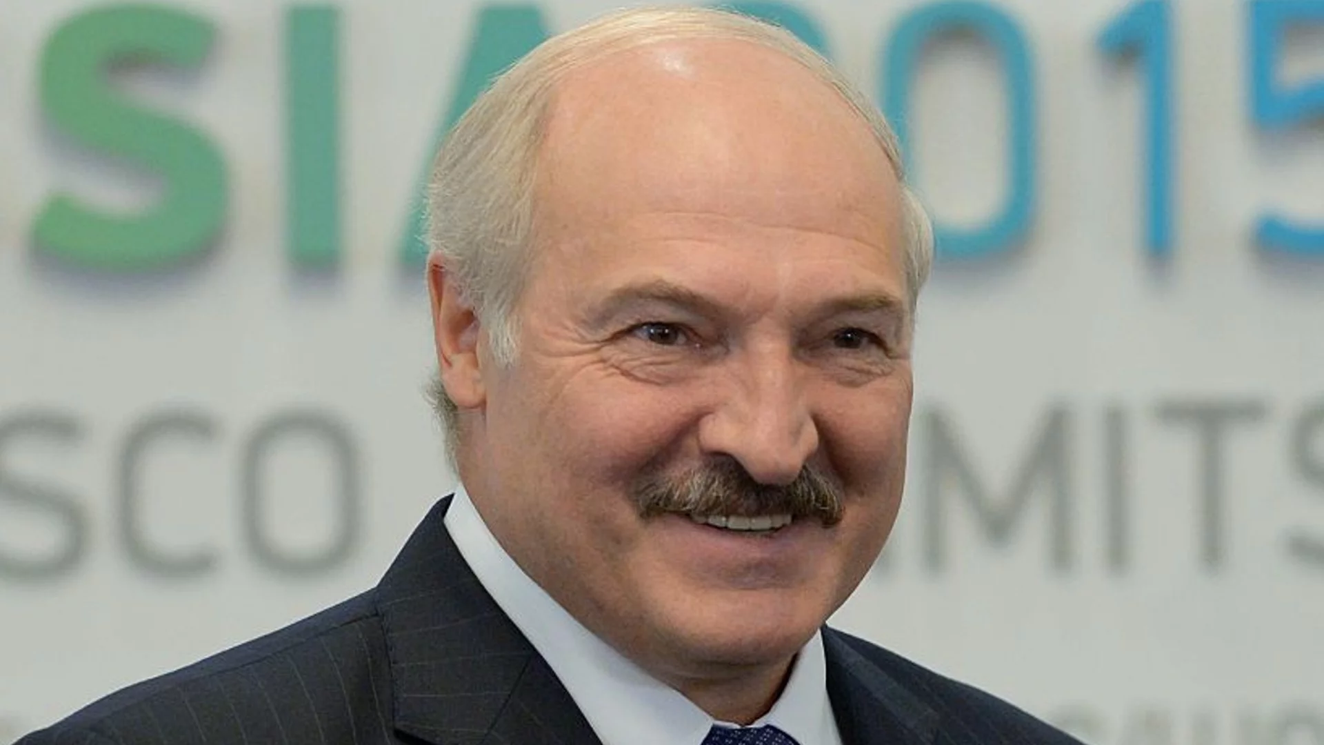 Лукашенко амнистира тежко болни престъпници 
