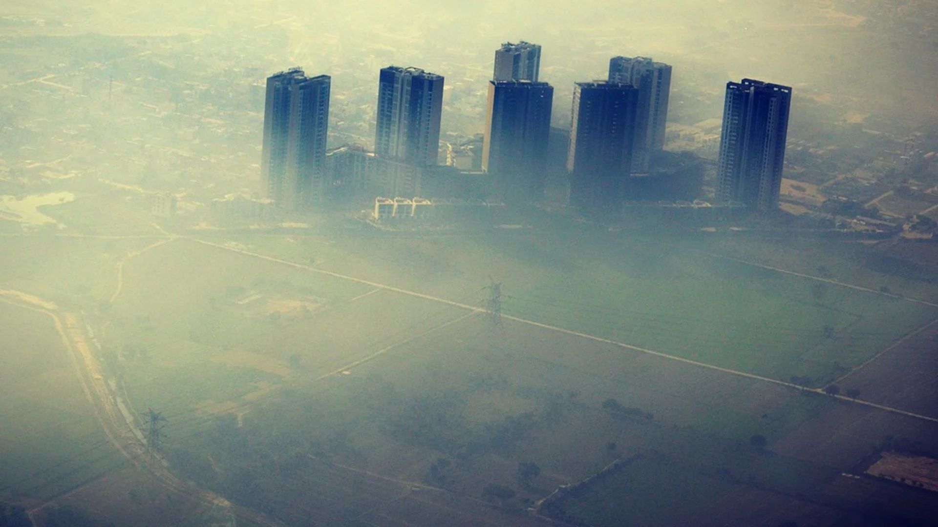 Смъртоносен смог: 7% от смъртните случаи в големите градове в Индия са заради въздуха