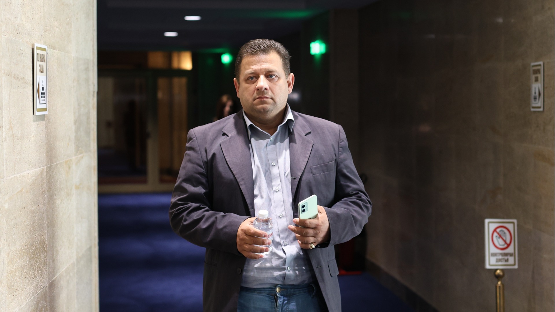Странният случай с полковник Марков и войните на светлината | Actualno.com