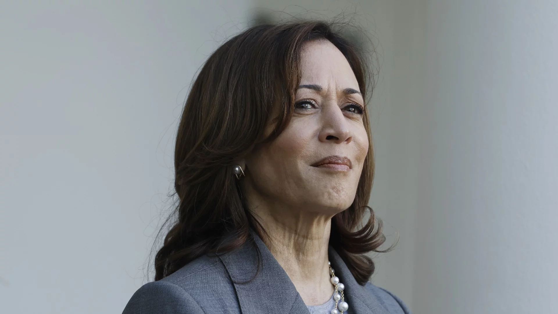 Социолози: Камала Харис може да се справи по-добре от Байдън срещу Тръмп