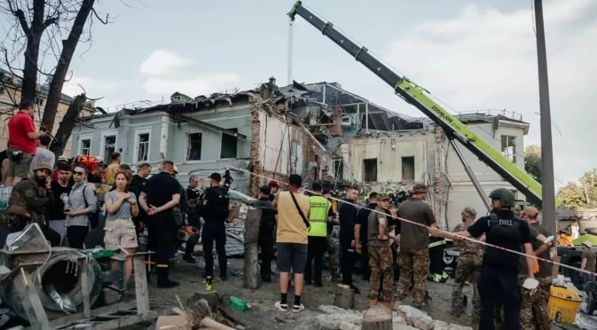 България предложи рехабилитация на деца, пострадали при удара по болницата в Украйна