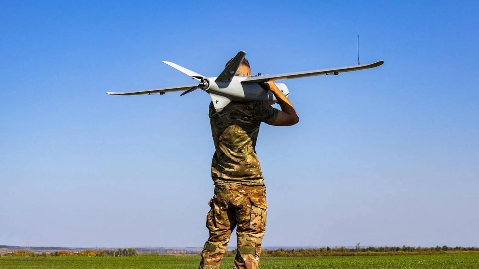 Нов удар с дронове по руското военно летище в Ахтубинск: Украински източници (ВИДЕО)