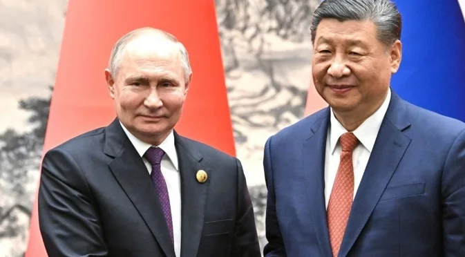 НАТО обвини Китай, че подпомага войната на Путин. Пекин иска Алианса аут от Азия