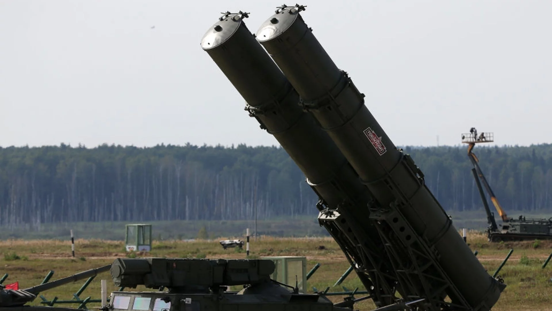 В Крим пак гърми: Сбогува ли се Русия с още една ПВО система? (СНИМКИ)